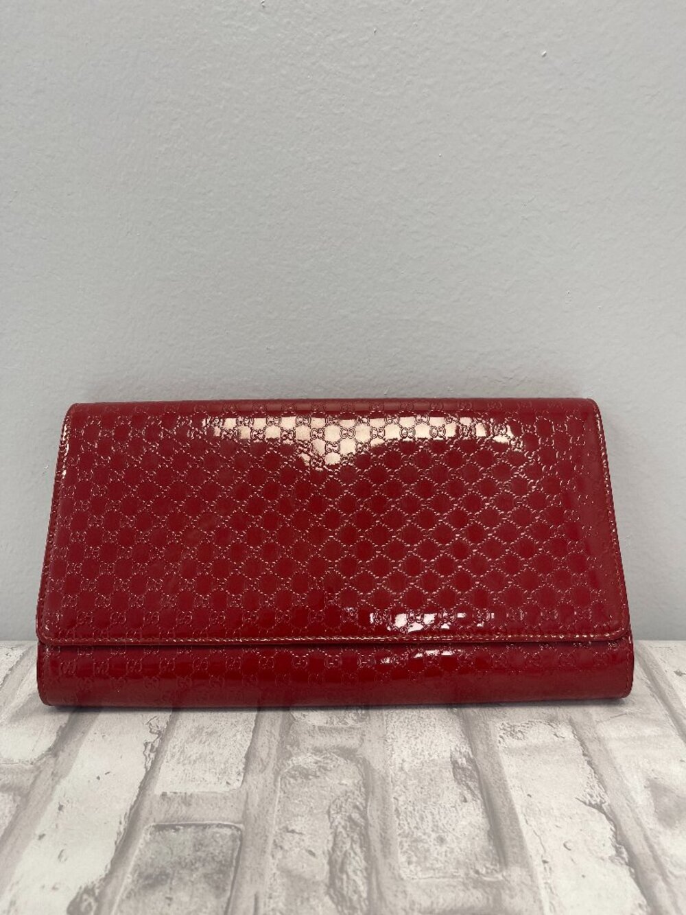 Gucci Microguccisima Red Patent Leather Long Clutch Bag - Preowned